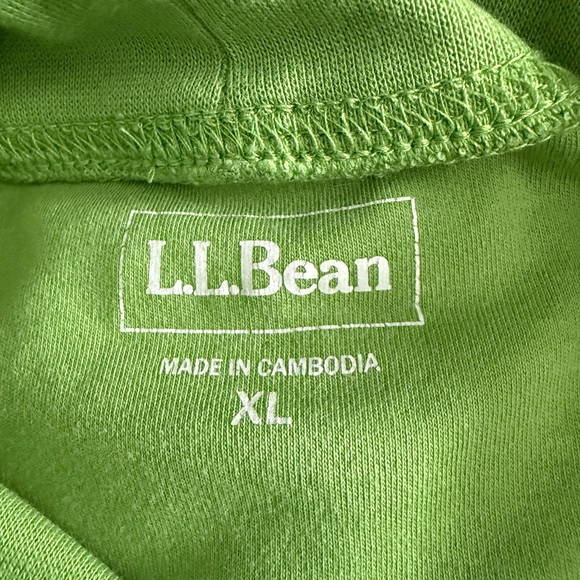 L.L. Bean Green Long Sleeve Turtleneck - Picture 2 of 4